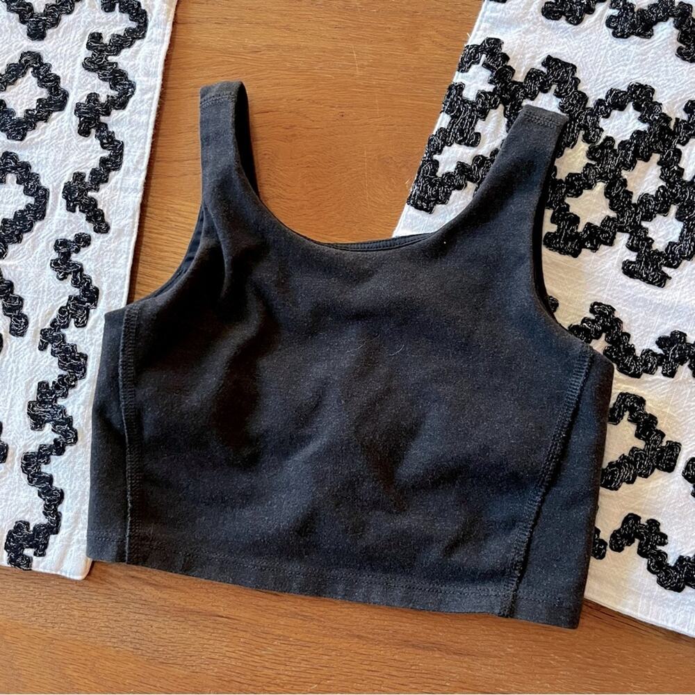 Old Navy Active power chill dark gray sports bra top kids girls size small S 6/7